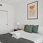 Frontenac Apartments By Restavio
