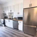 Superb 4Bed In Little Italy 5Min To Beaubien Metro