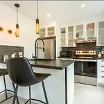 Superbe Condo 2Bdr Avec Terrasse