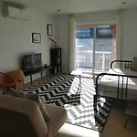 Marche Jean-Talon Suites