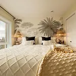 Mila Suites