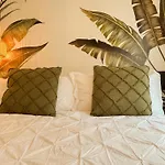 Mila Suites
