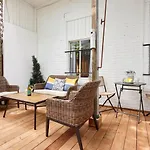 Mtlvacationrentals - Mtl Zoo