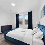 Stonewall Suites