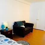 Stylish Montreal Apartment: Comfortable Stay In The Golden Square Mile