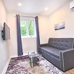 Beautiful 2Bdr In Heart Of Plateau Mont-Royal A