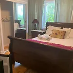 Montreal Downtown Rooms