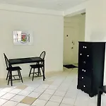 Stylish Montreal Apartment Comfortable Stay In The Golden Square Mile
