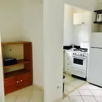 Stylish Montreal Apartment Comfortable Stay In The Golden Square Mile