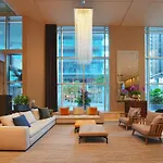 Warwick Le Crystal - Montreal