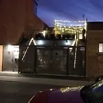 Plaza12 - Stringlights, Xl Terrace, Restos & Shops