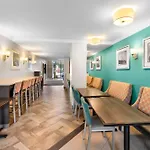 Best Western Plus Hotel Montreal