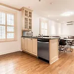 Luxurious 1 Bedroom With 2 Beds Apartment - B