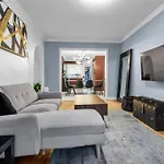 Cosy 3 Bedrooms Montreal