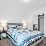 Huge 3 Bedroom Condo With A Large Patio