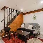 Casamaia - Charming Duplex By The Canal Lachine