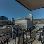 Nice Unit In Heart Of Downtown Balcony View Zm5