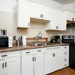 Convenient 4Br In Mont Royal Downtown Zc7