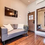 Self Check-In Boutique Hotel - Quartier Latin - Room 101