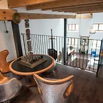 3-Storey Penthouse With Old Port View