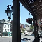Hotel Du Manoir St. Denis