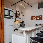 Fantastic Loft In Old Montreal
