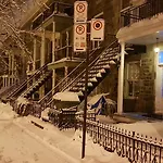Auberge Reboot Hostel