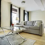 Lively 1Br In The Village By Sonder