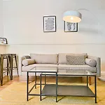 Hip 4Br In Plateau By Sonder
