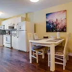 2314 Rue Duff Court