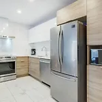 Le Bijou Apartments