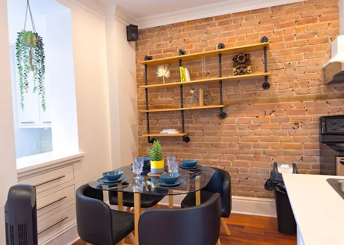 Superb 2 Bed In Plateau 10Min To Mont-Royal Metro