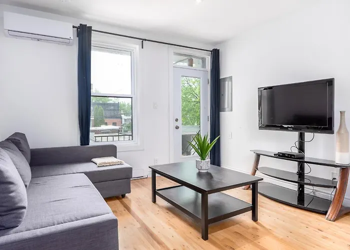 Aaa Location - Bright And Cozy Apartment