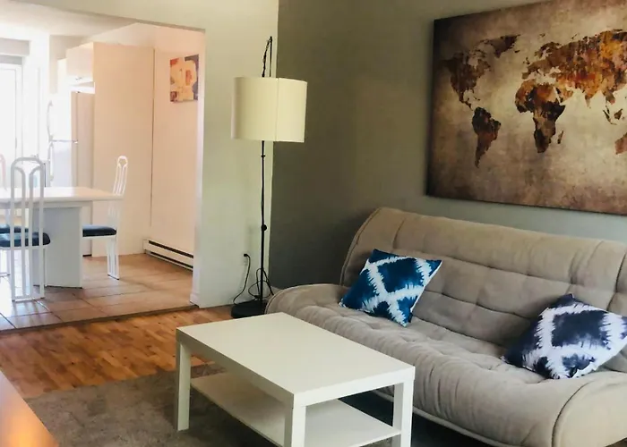 Ideal For Group 3 Bedroom Apartment