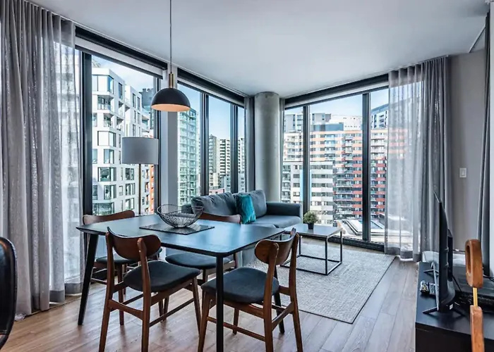 Luxurious Apartment Great View Montreal Canada