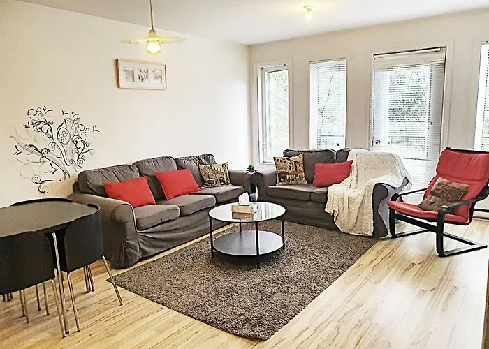 3 Bedrooms Large Apartment - Ndg