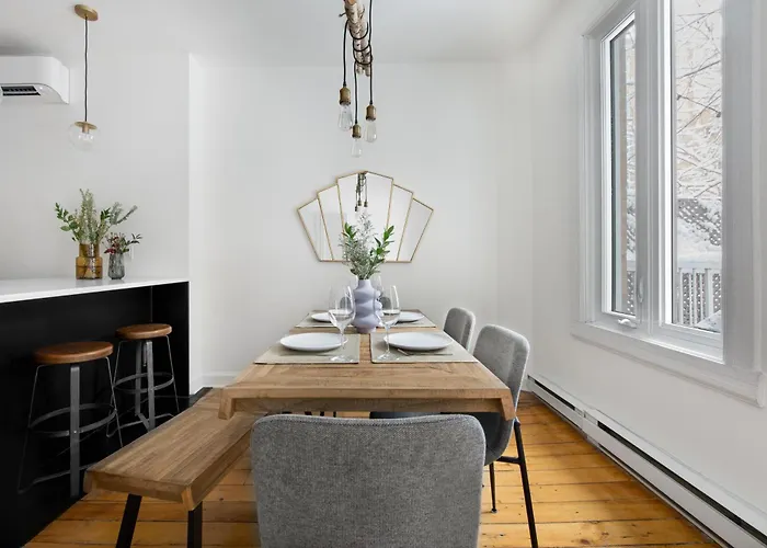 Cozy Designer Home With Terrasse