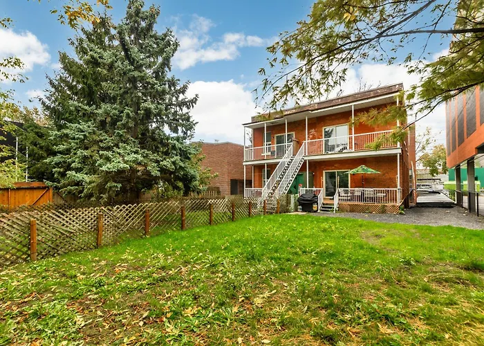 Casamaia - Charming Duplex By The Canal Lachine