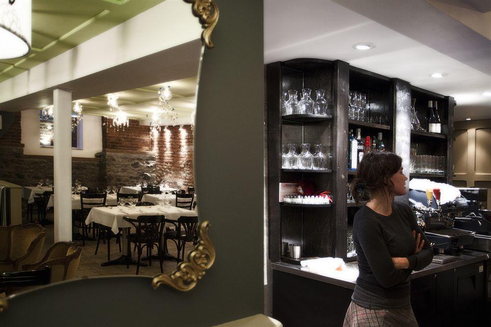 Le Pomerol Hotel Montreal