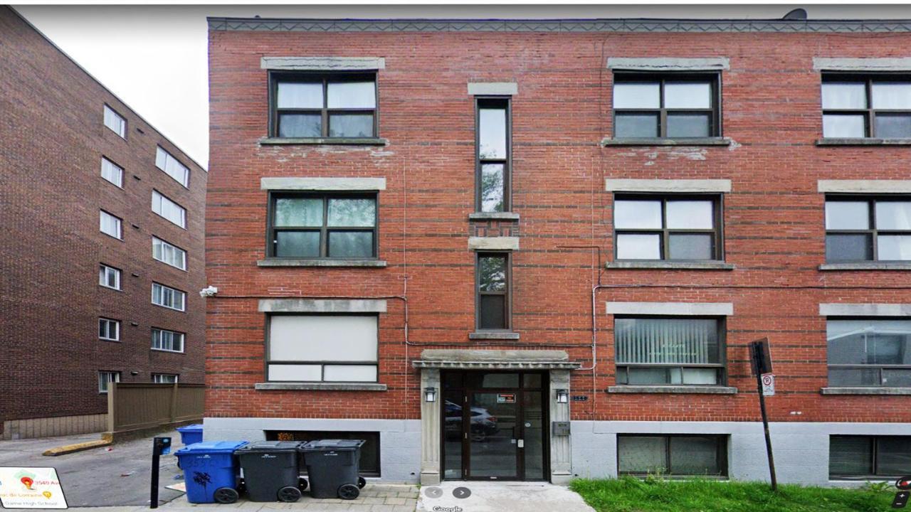 Sanitized Renovated Close To Subway And 24 Hrs Services Apartment Montreal