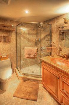 Chateau Saint-marc Hotel 4*