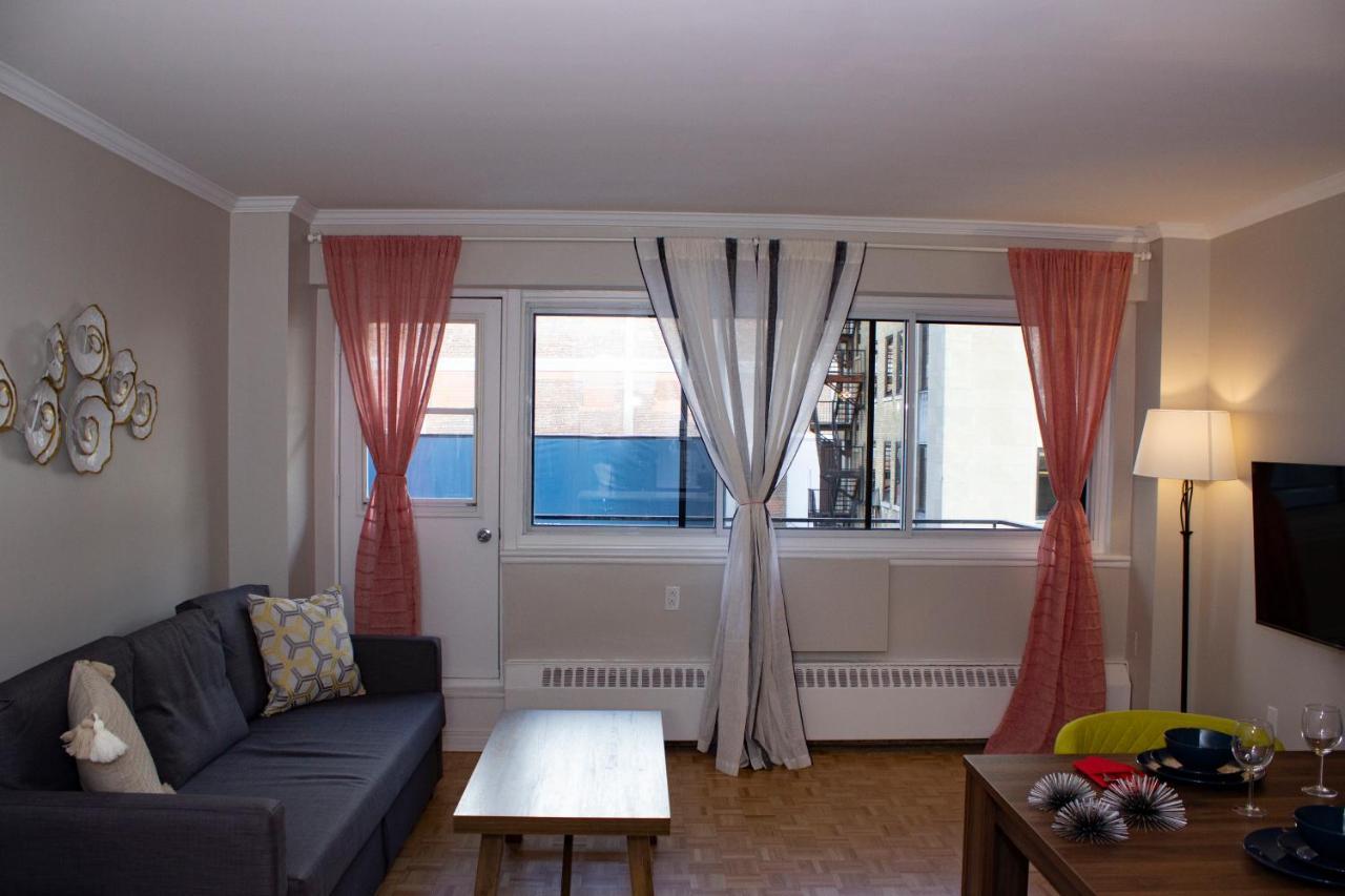 Golden Castle Apartment *
