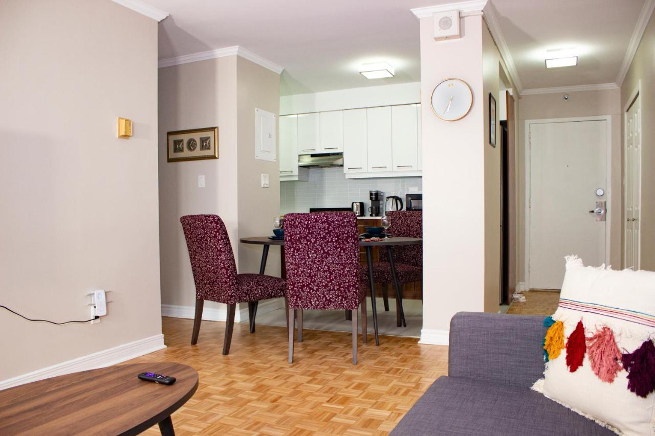 Golden Castle Apartment *