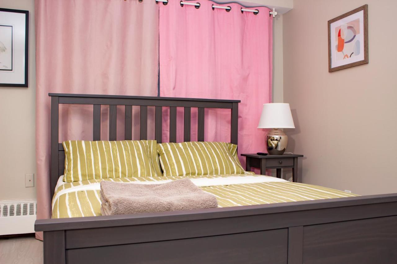 Golden Castle Apartment *