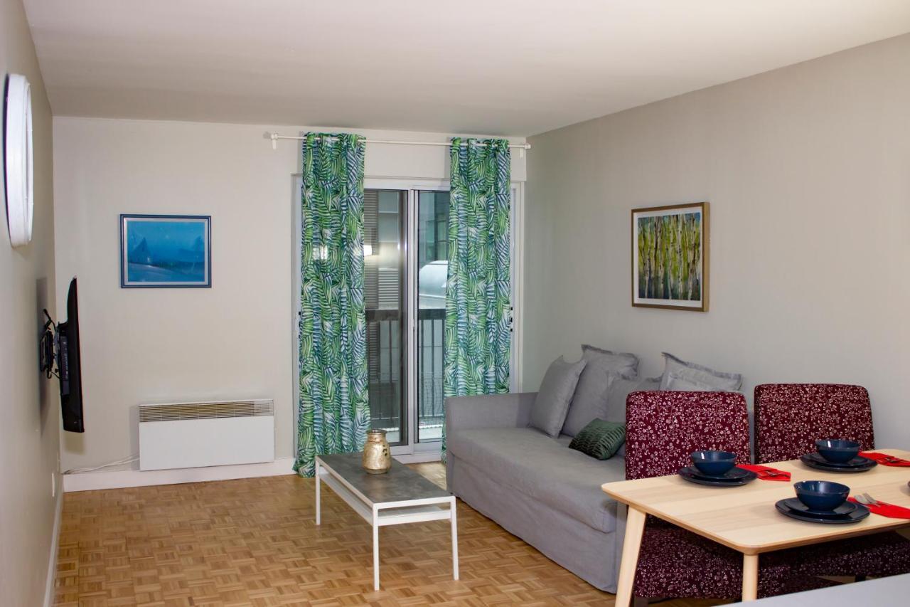 Apartment Sweet Suites In