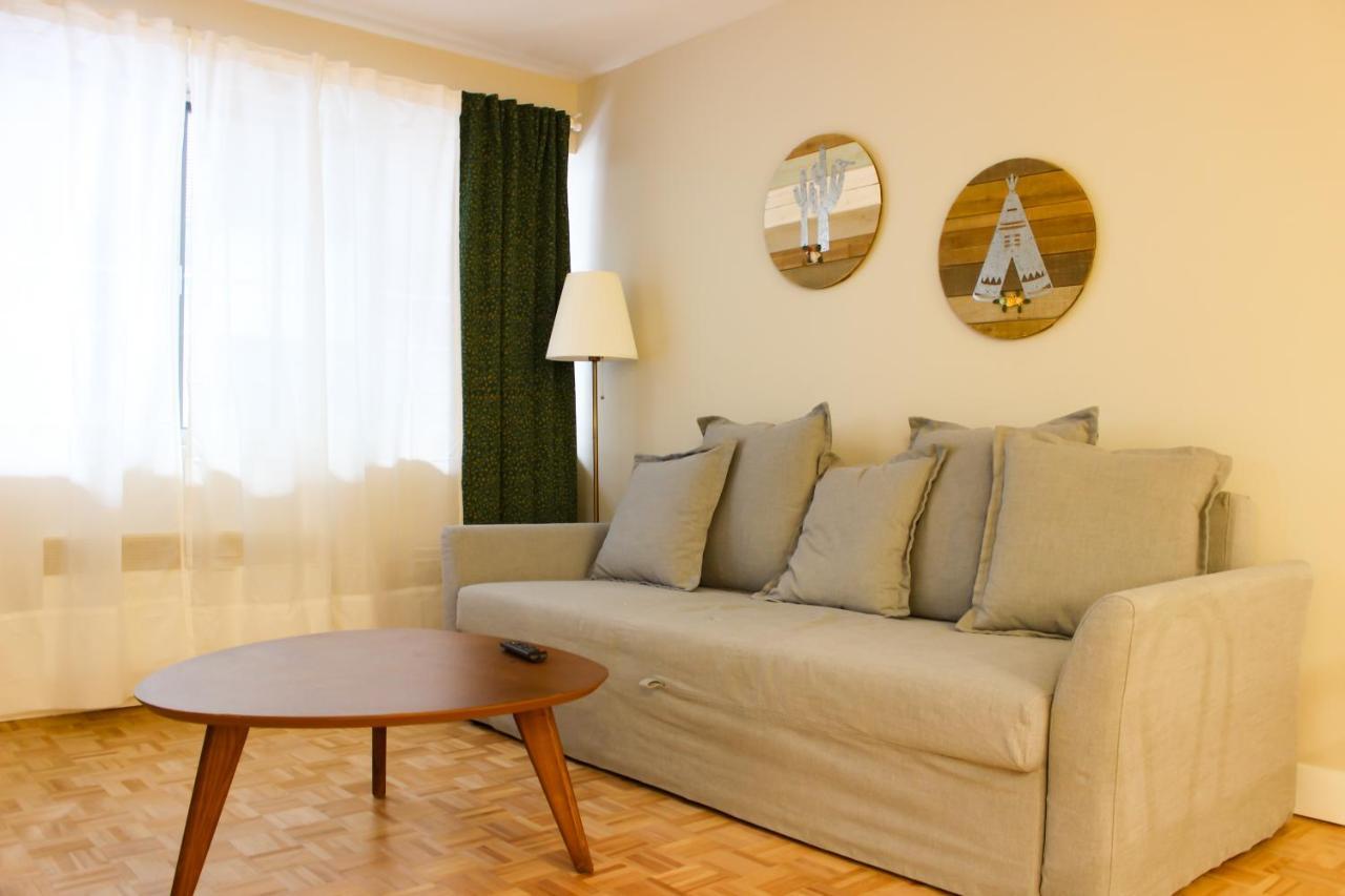 Sweet Suites In Apartment Montreal