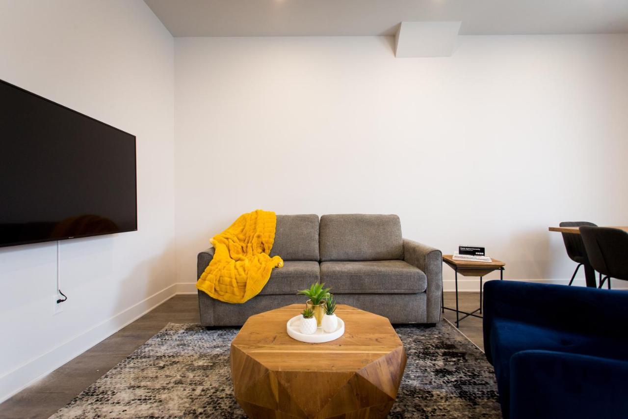 Apartment Huge 2 Bdr With Balcony In Mile End By Den