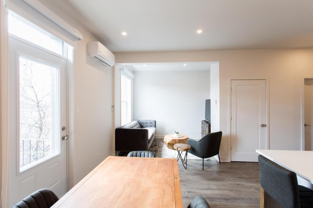 Light Filled 2 Bdr Unit In Mile End By Den