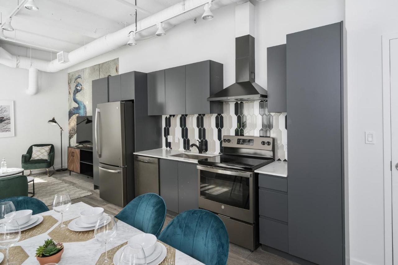 Apartment Bakan - Sainte Catherine Montreal
