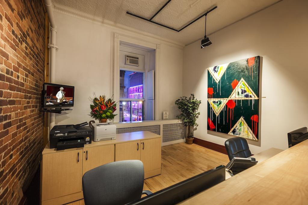Abri Du Voyageur Hotel Montreal